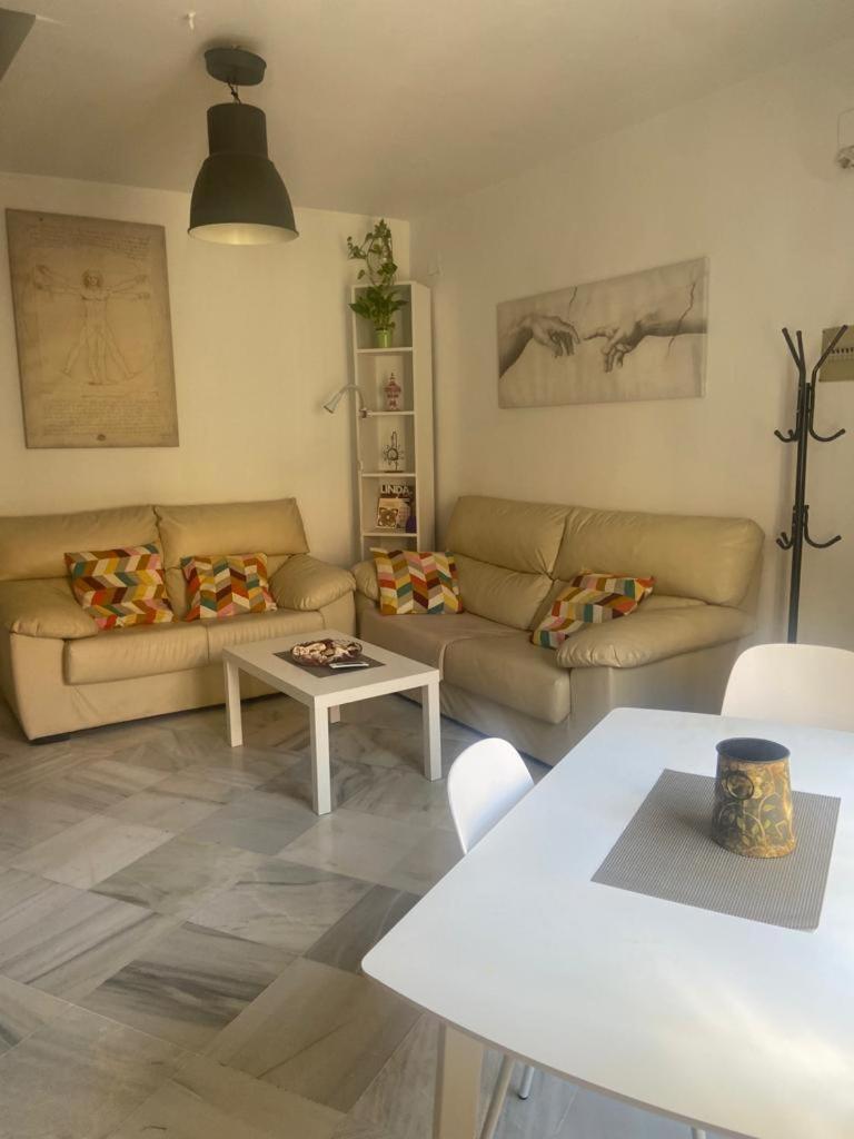 Apartamento Duplex With Terrace Santa Rufina Sevilla Exterior foto